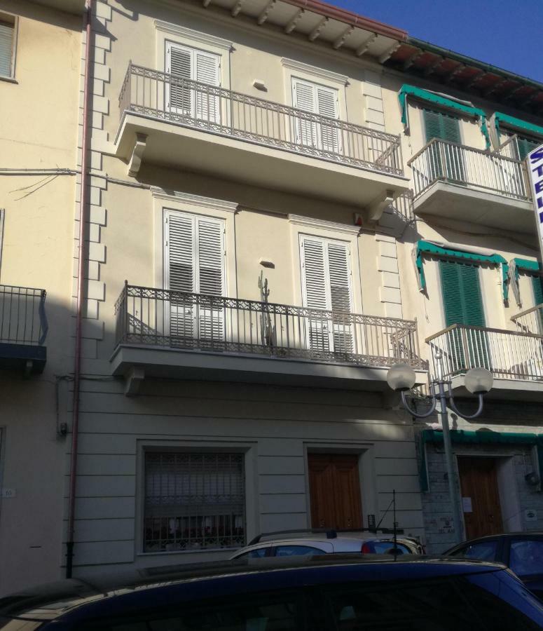 Appartement La Casa Di Anna à Viareggio Extérieur photo